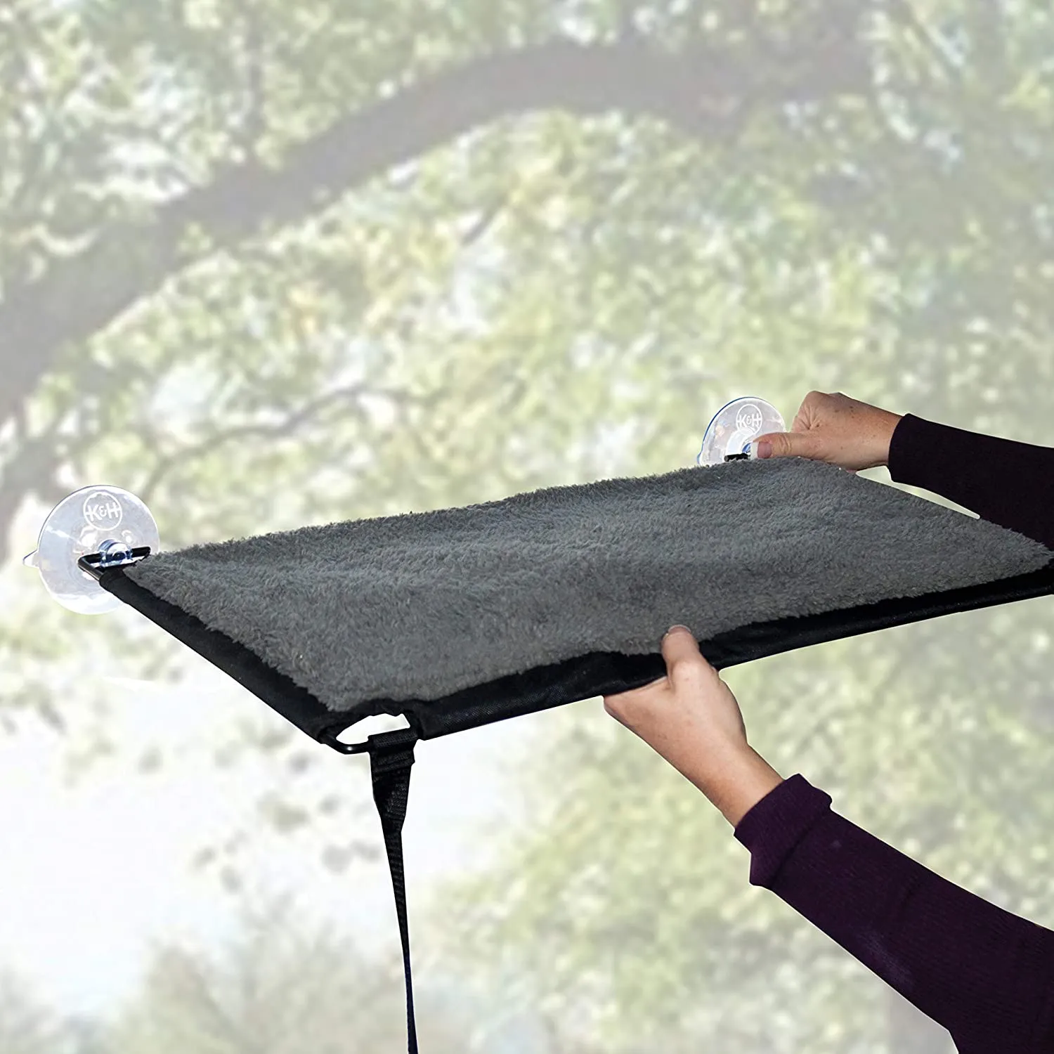 New K&H PET PRODUCTS Pet Products EZ Mount Window Kitty Sill Grey 12" x 23", Retails $76 